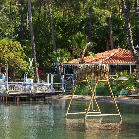 Bay Отель 5*