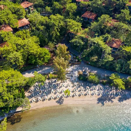Отель Bay 5*