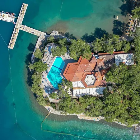 Bay Hotel