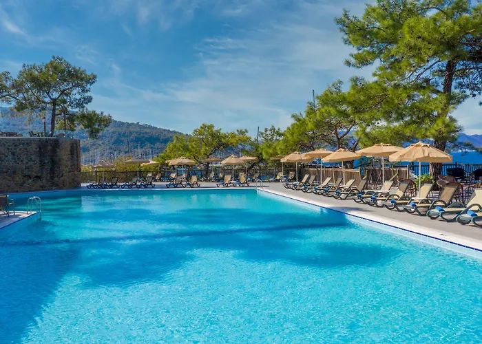 Bay Hotel