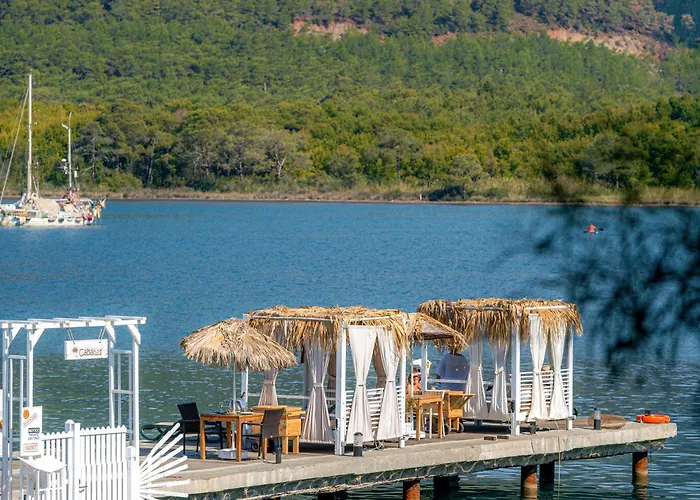 Hotel Bay