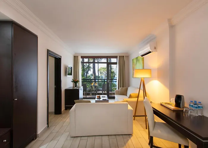 Hotel Bay 5*