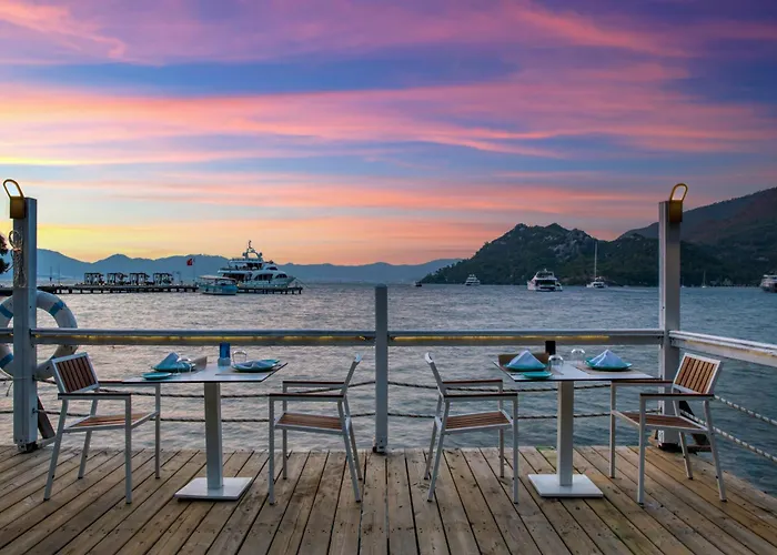 Bay Hotel
