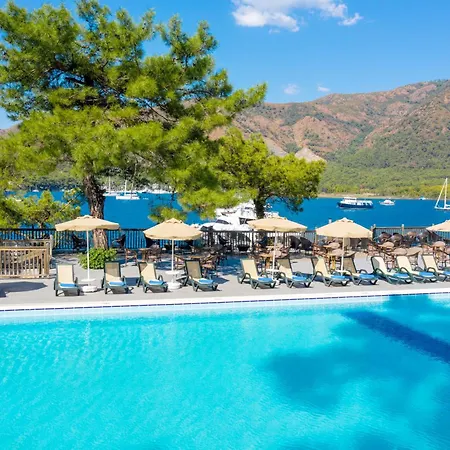 Szálloda Bay 5*